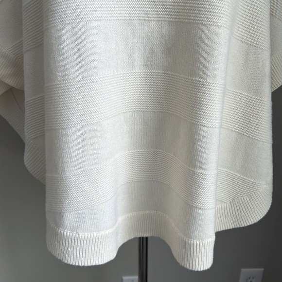 TALBOTS Ivory Knit Poncho Style Sweater Lambswool/Nylon 3/4 Sleeve Size M - Picture 6 of 13